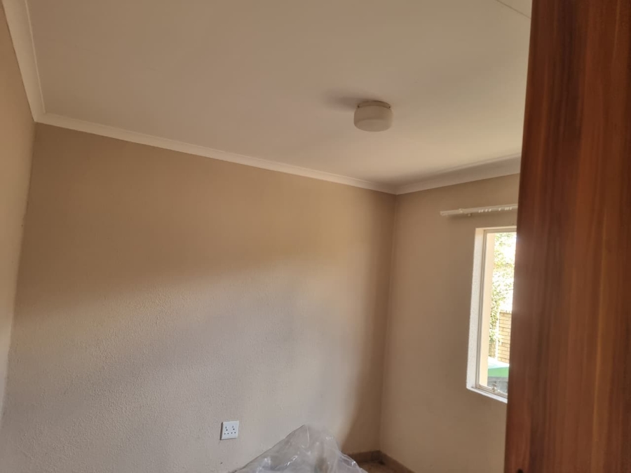 3 Bedroom Property for Sale in Waterkloof Hill Estate North West